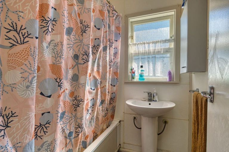 Photo of property in 66 Masefield Avenue, Maraenui, Napier, 4110