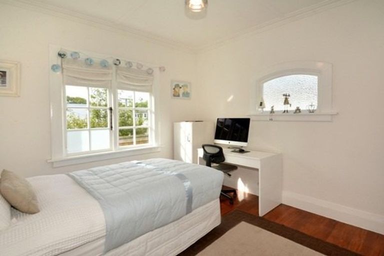 Photo of property in 63 Lonsdale Street, Belleknowes, Dunedin, 9011