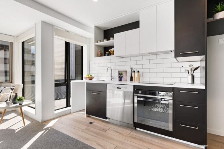 Photo of property in Vsp South, 403/166 Victoria Street, Te Aro, Wellington, 6011