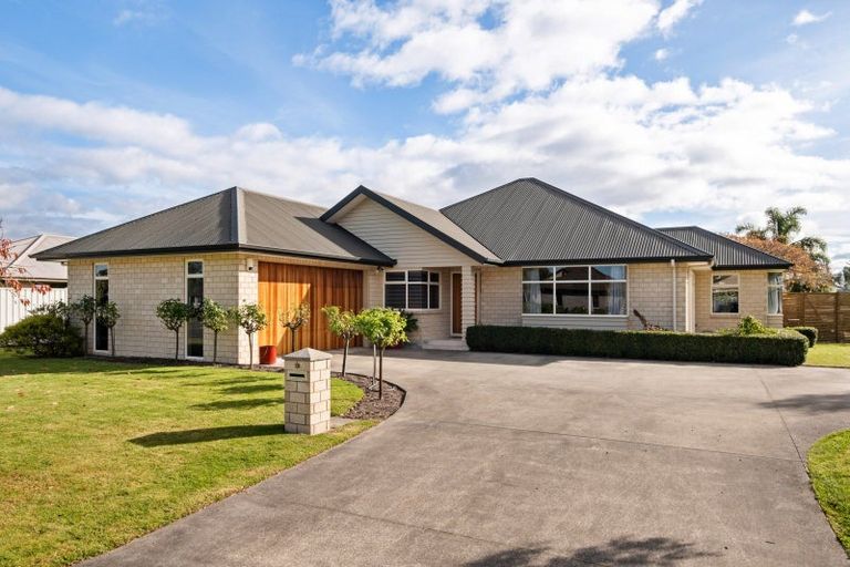 Photo of property in 19 Pohutukawa Grove, Lytton West, Gisborne, 4010
