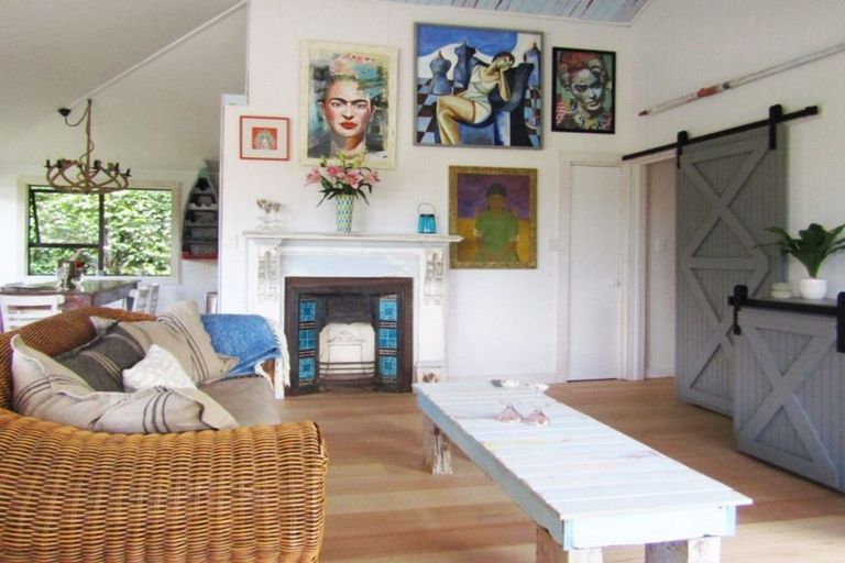 Photo of property in 82 Rangitane Loop Road, Kerikeri, 0294