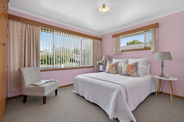 Photo of property in 11 Springhill Street, Avonhead, Christchurch, 8042