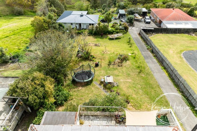 Photo of property in 109 Hurndall Street East, Maungaturoto, 0520