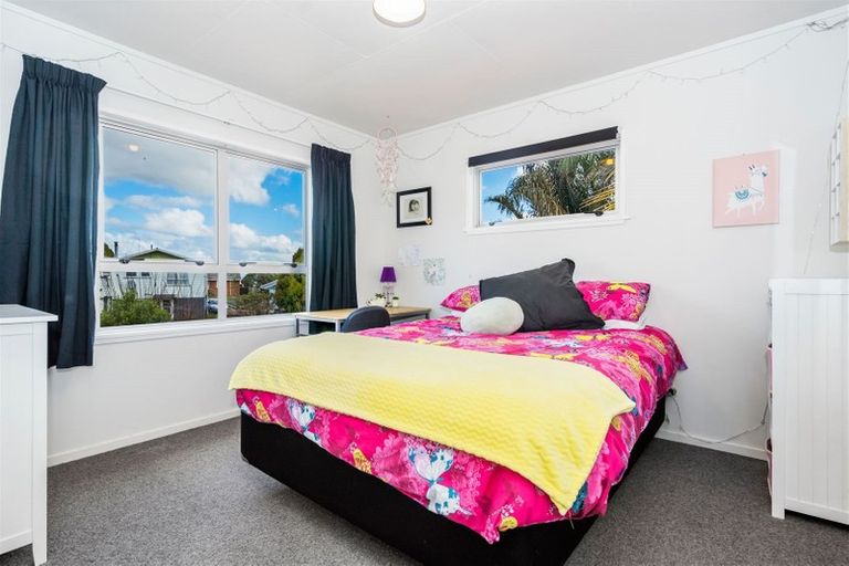 Photo of property in 4 Ross Street, Onerahi, Whangarei, 0110