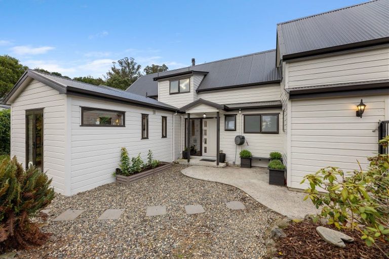Photo of property in 90 Glenross Street, Glenross, Dunedin, 9011