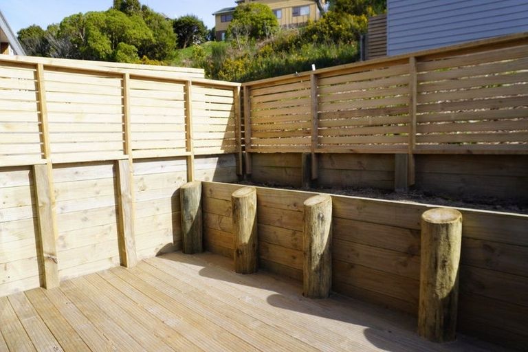 Photo of property in 16 Silvereye Way, Johnsonville, Wellington, 6037