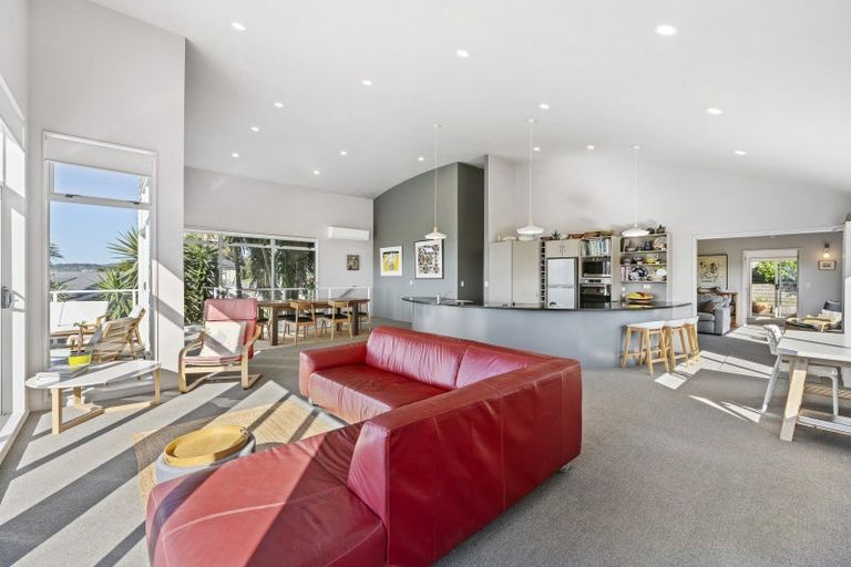 Photo of property in 16 Island View Lane, Langs Beach, Waipu, 0582