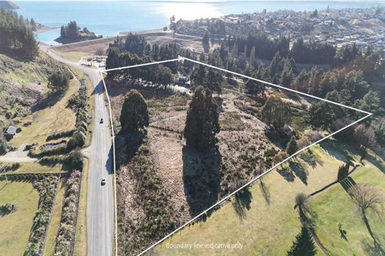 Photo of property in 1172 Lake Hawea-albert Town Road, Albert Town, Wanaka, 9382