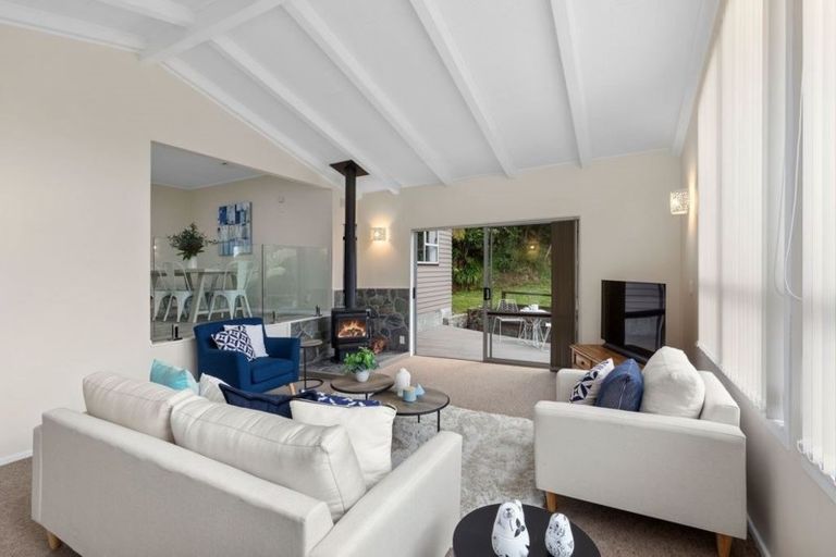 Photo of property in 30 Davis Grove, Wainuiomata, Lower Hutt, 5014