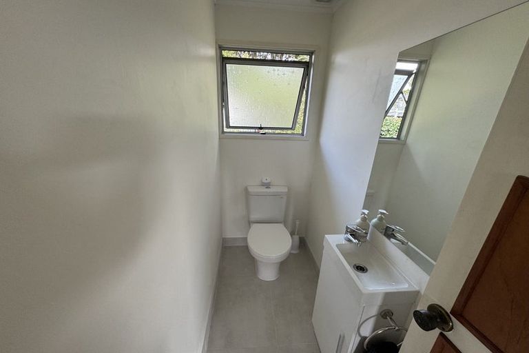 Photo of property in 7 Sykes Avenue, Hatfields Beach, Orewa, 0931