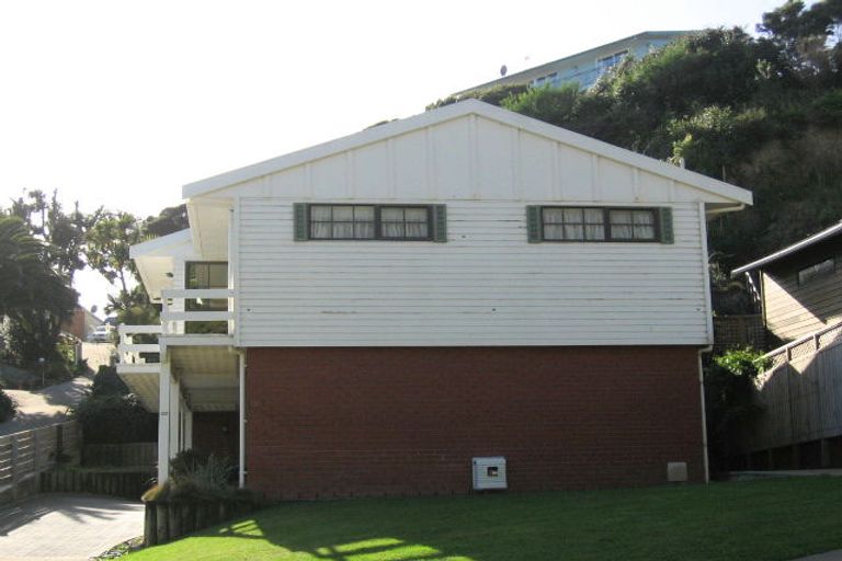 Photo of property in 128 Pope Street, Camborne, Porirua, 5026