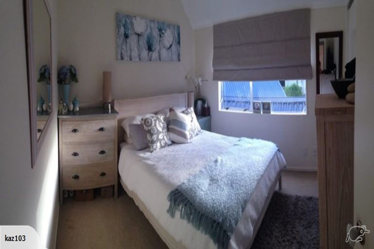 Photo of property in 4/56 Youngs Road, Papakura, 2110