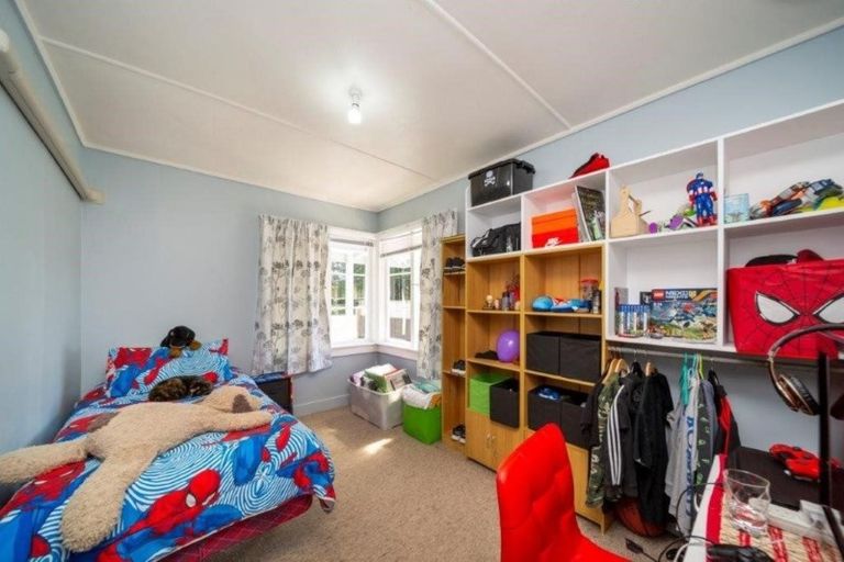 Photo of property in 86 South Road, Manaia, 4612