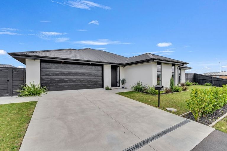 Photo of property in 54 Ashbury Drive, Tinwald, 7774