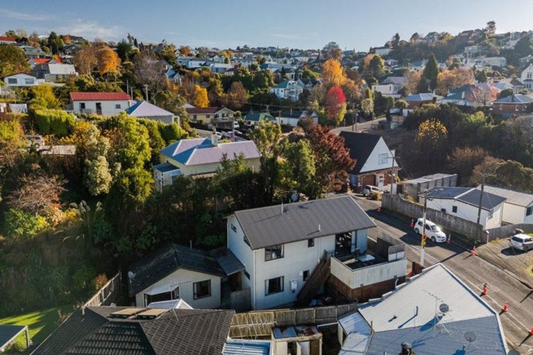 Photo of property in 12 Glen Road, Mornington, Dunedin, 9011