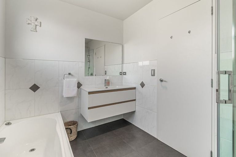 Photo of property in 31a Jutland Road, Hauraki, Auckland, 0622