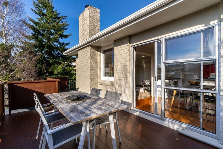 Photo of property in 2 Centennial Road, Fairfield, Dunedin, 9018