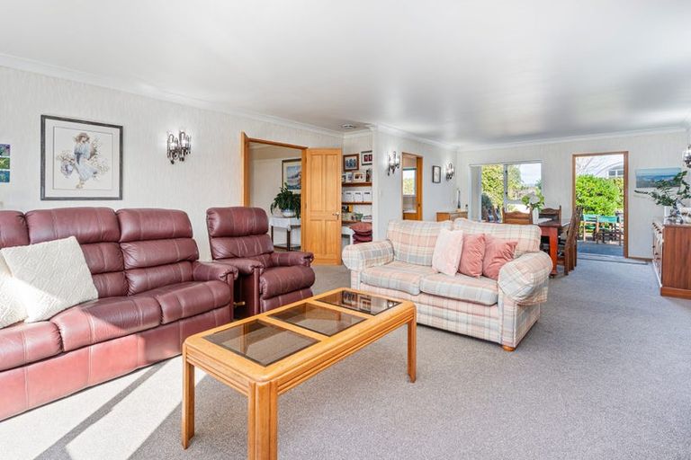 Photo of property in 127 Albert Street, Whitianga, 3510