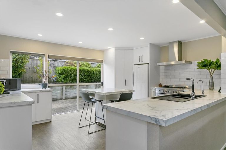 Photo of property in 11 Golders Place, Richmond Heights, Taupo, 3330