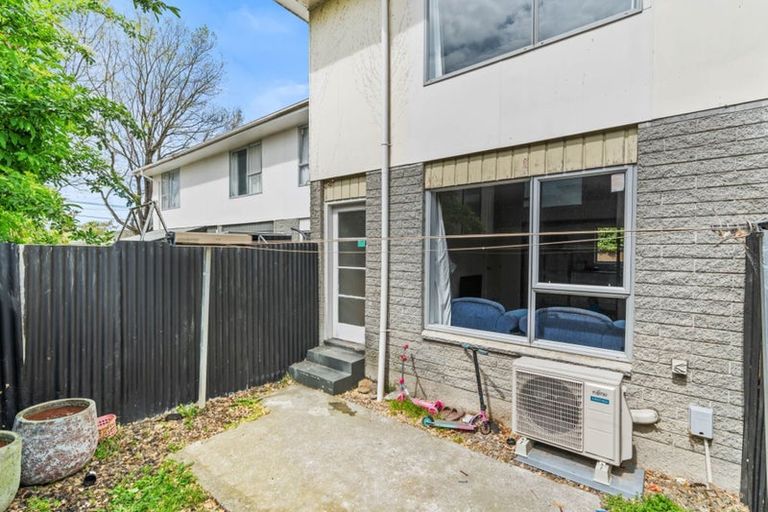 Photo of property in 4/53 Mathesons Road, Phillipstown, Christchurch, 8011