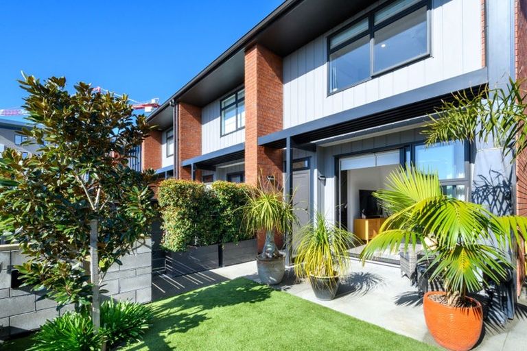 Photo of property in 52 Walter Merton Road, Hobsonville, Auckland, 0616