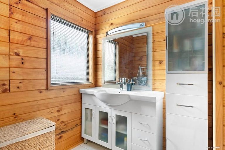 Photo of property in 6 Fishermans Cove, Army Bay, Whangaparaoa, 0930