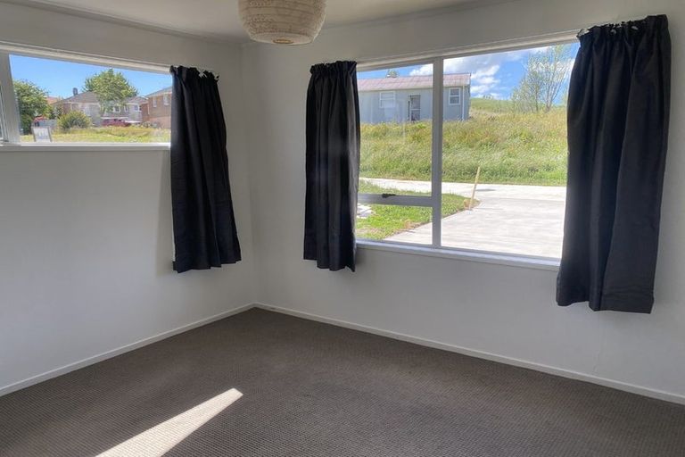 Photo of property in 13c Rangiora Crescent, Wairakei, Taupo, 3332