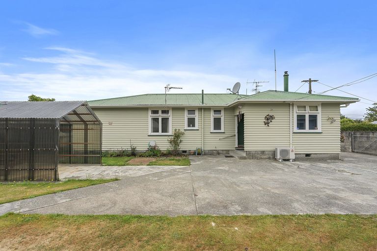 Photo of property in 8 Solway Street, Solway, Masterton, 5810