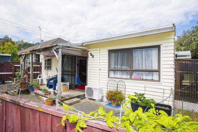 Photo of property in 48 Massey Road, Mangapapa, Gisborne, 4010
