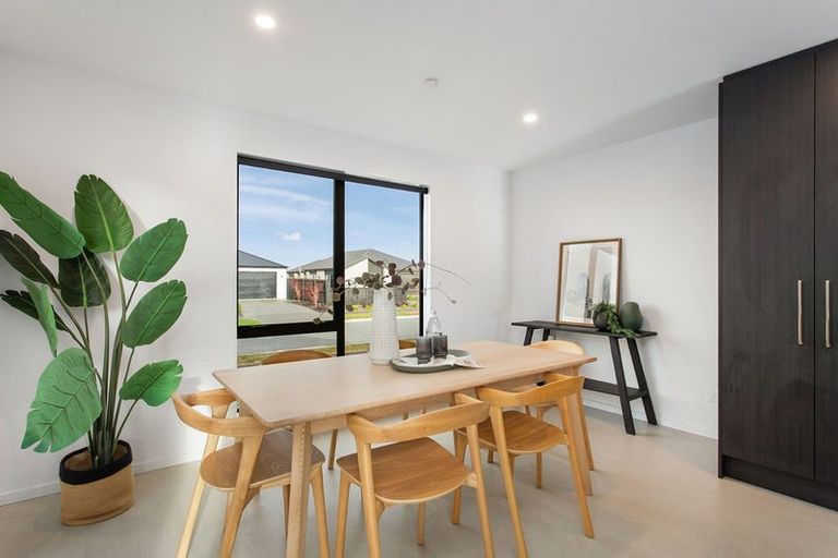 Photo of property in 35 Bill Hammond Drive, Belfast, Christchurch, 8051