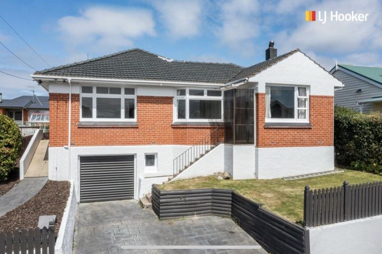 Photo of property in 19 Picardy Street, Maryhill, Dunedin, 9011