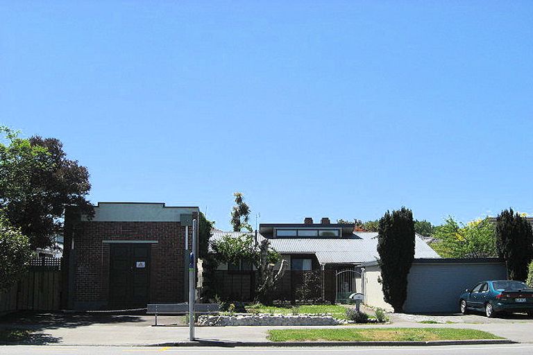 Photo of property in 134 Memorial Avenue, Burnside, Christchurch, 8053