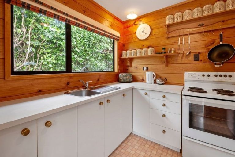 Photo of property in 30 Taringa Avenue, Kuratau, Turangi, 3381