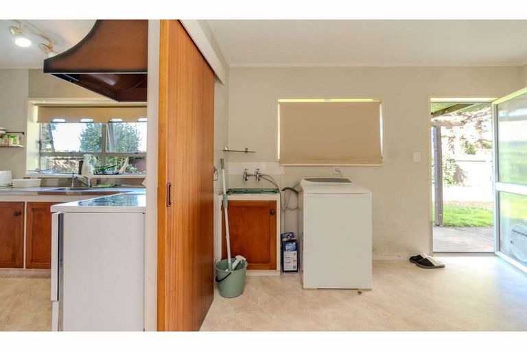 Photo of property in 11 Hawkings Crescent, Kerikeri, 0230