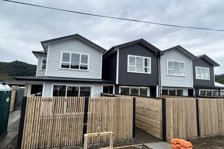 Photo of property in 1/41 Main Road, Wainuiomata, Lower Hutt, 5014