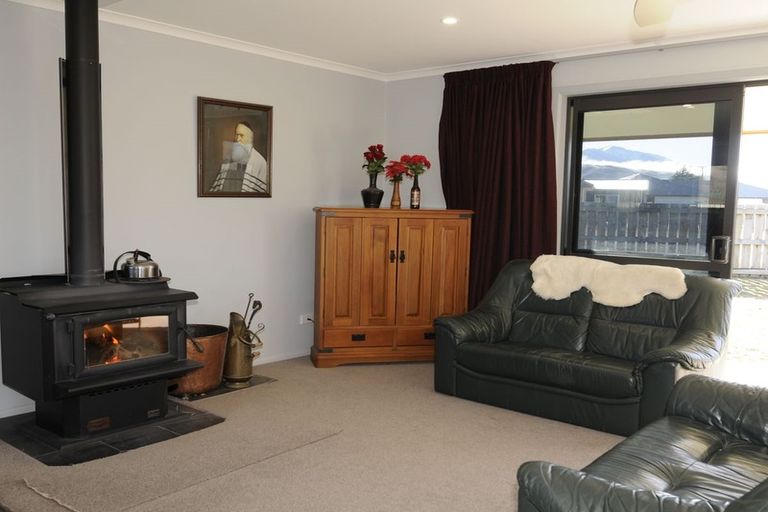 Photo of property in 70 Gordon Street, Kurow, 9435