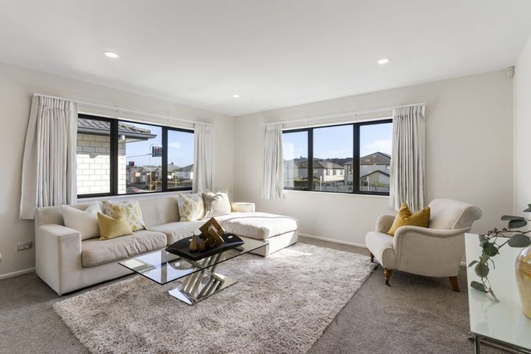 Photo of property in 403 Ormiston Road, Flat Bush, Auckland, 2019