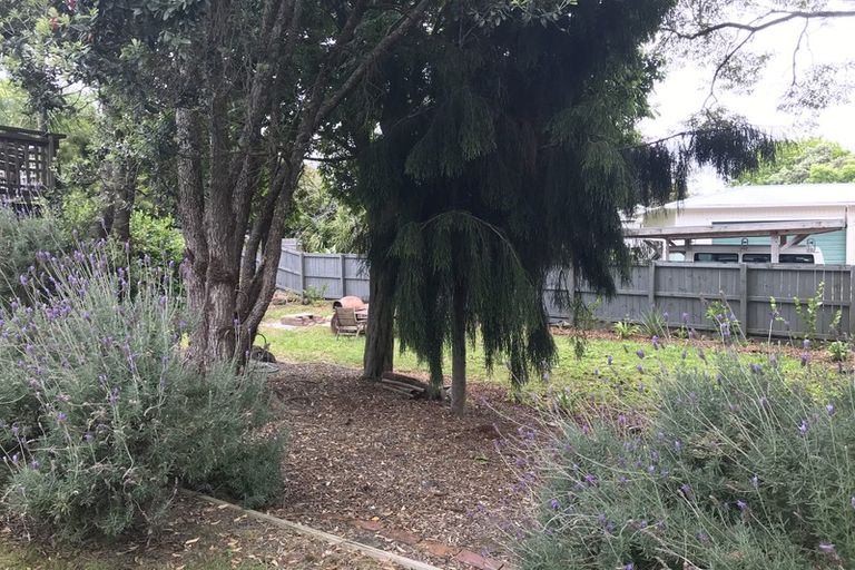 Photo of property in 34 Weza Lane, Kumeu, 0810