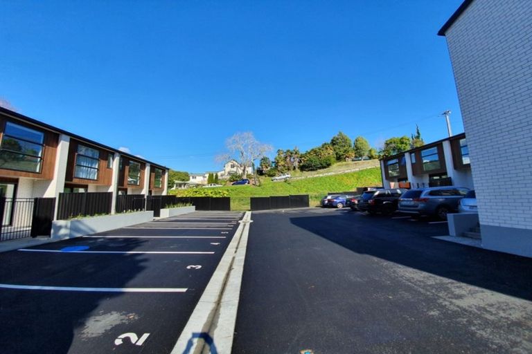 Photo of property in 4/36 Seventh Avenue, Tauranga, 3110