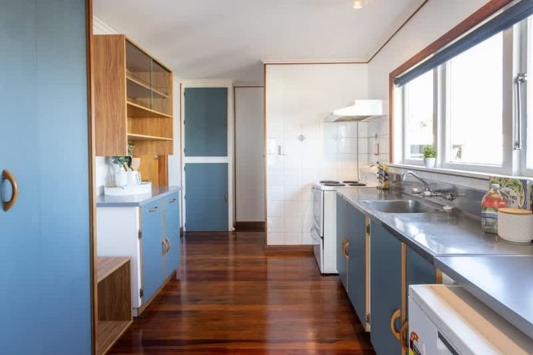 Photo of property in 99 Masefield Avenue, Maraenui, Napier, 4110