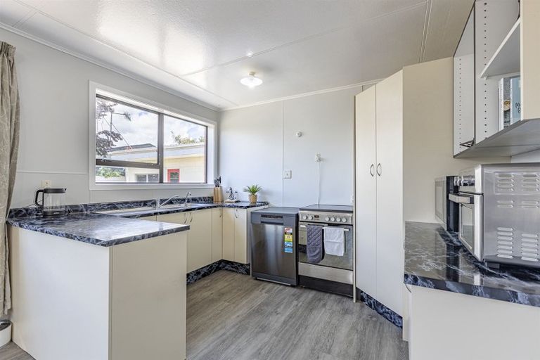Photo of property in 12a Russell Street, Feilding, 4702