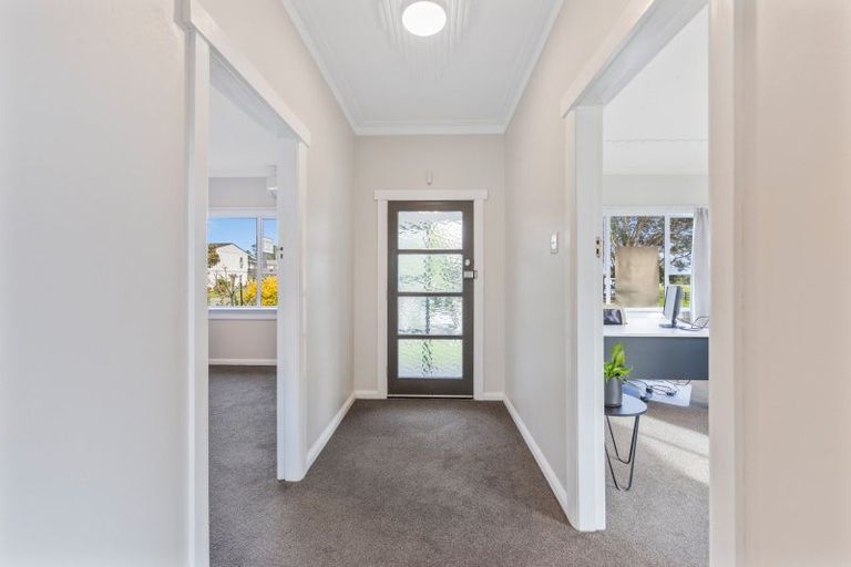 Photo of property in 187 Coronation Avenue, Welbourn, New Plymouth, 4310