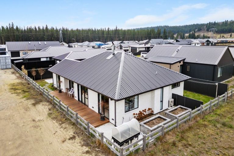 Photo of property in 4 Gards Place, Alexandra, 9320