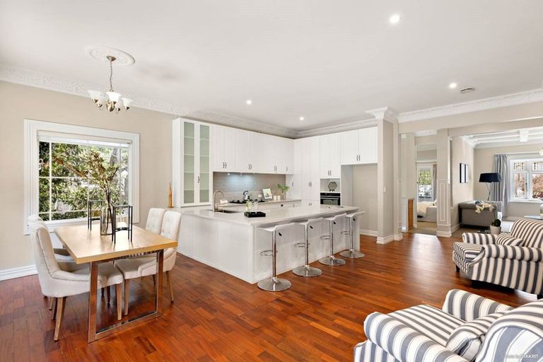 Photo of property in 18 Charlton Avenue, Mount Eden, Auckland, 1024