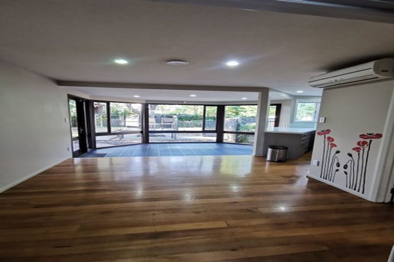 Photo of property in 112 Hamilton Avenue, Ilam, Christchurch, 8041