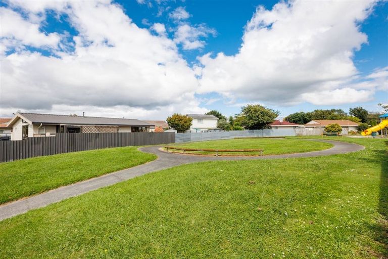 Photo of property in 11 Waltham Court, Cloverlea, Palmerston North, 4412