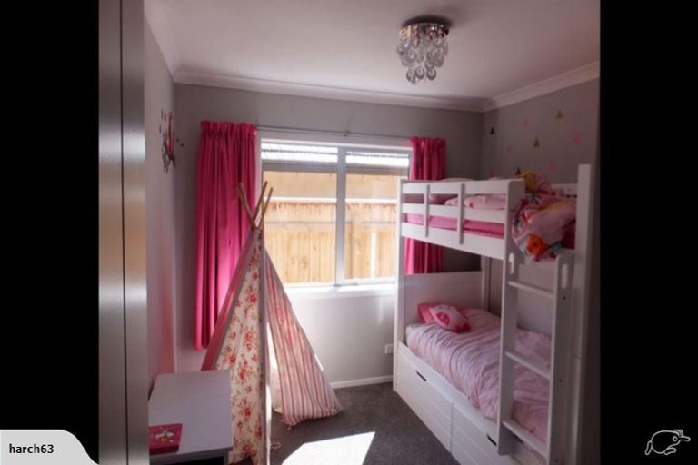 Photo of property in 38 Sue Avenue, Otaki, 5512