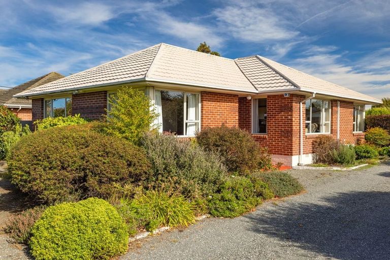 Photo of property in 44 Ariki Place, Hei Hei, Christchurch, 8042