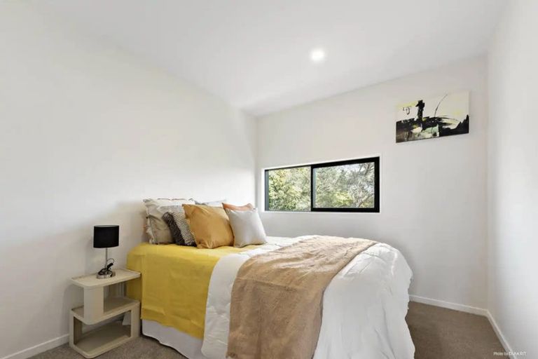 Photo of property in 10b White Heron Drive, Massey, Auckland, 0614