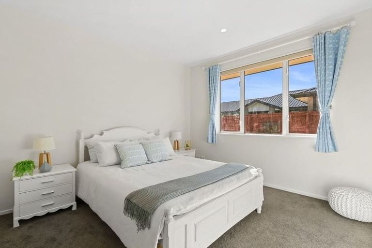 Photo of property in 10 Edwin Ebbett Place, Wigram, Christchurch, 8025